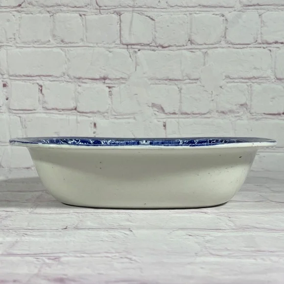 Vintage Allerton’s Blue Willow Oval Serving Bowl - Picture 4 of 10